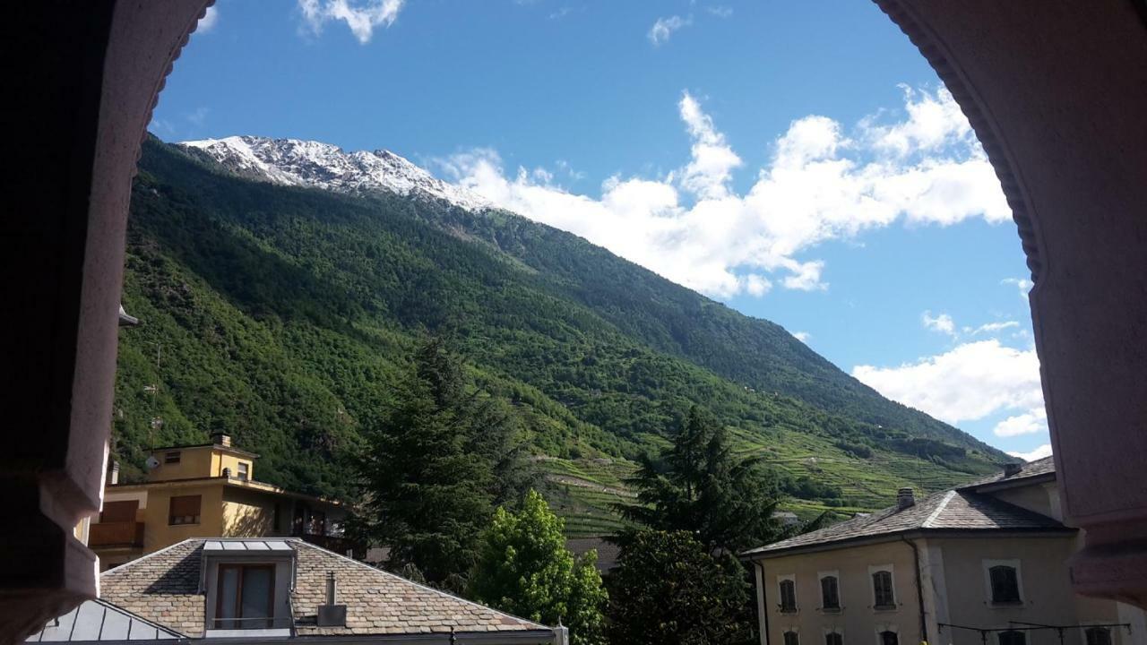 Bed And Breakfast Sweet Home Tirano Exterior photo